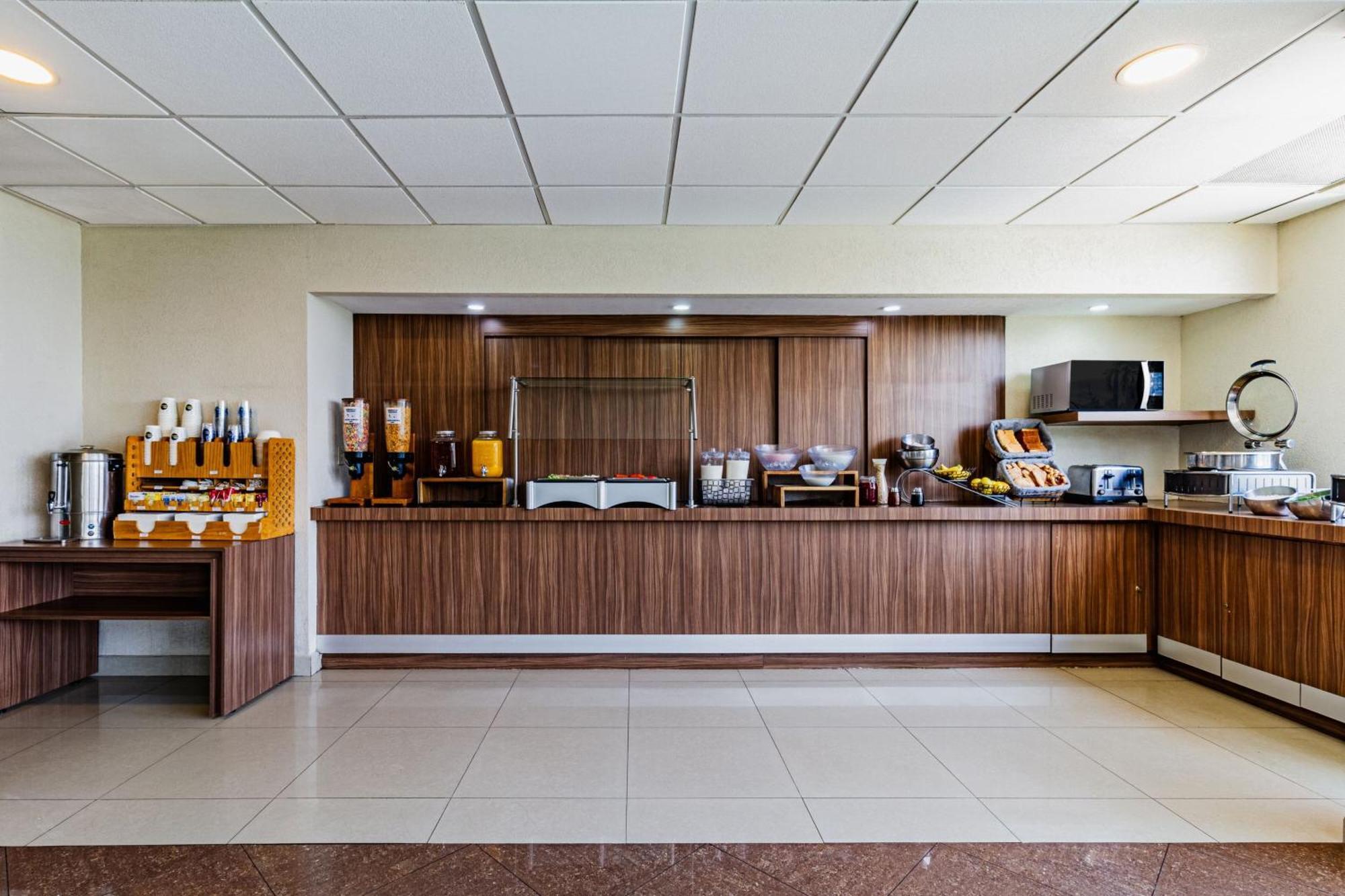 City Express By Marriott Tuxtla Gutierrez Ngoại thất bức ảnh